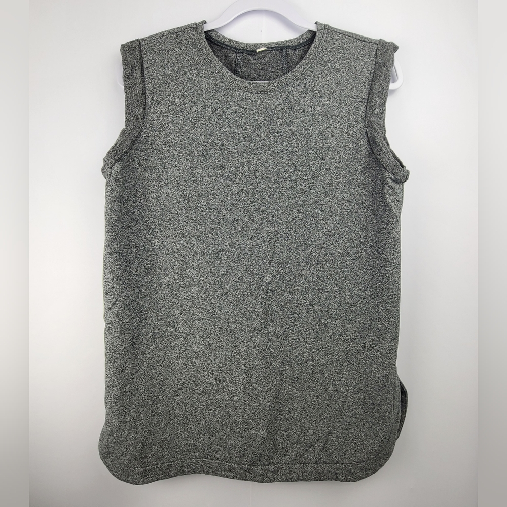Lululemon Gray Tank Top Women’s Sleeveless Crewneck Athletic Top Yoga Workout